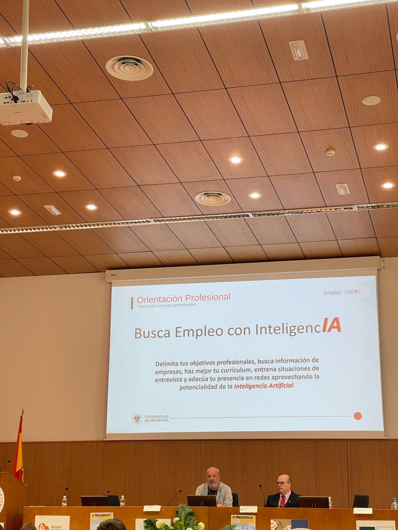 Imagen 3. Mesa sobre promoción y búsqueda de empleo con Antonio Lozano Ortega